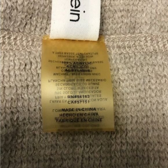 Calvin Klein Women’s Infinity Sweater Scarf, Khaki, 31”x10” - Picture 5 of 8